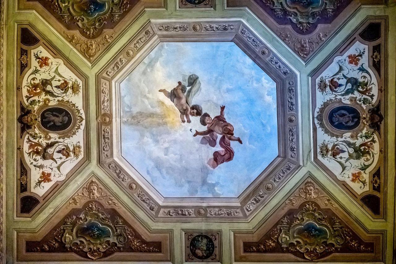 Palazzo Gamba Apartments Al Duomo Firenze Bagian luar foto