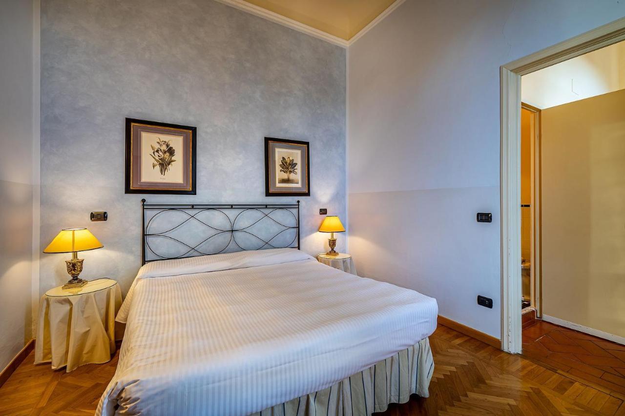 Palazzo Gamba Apartments Al Duomo Firenze Bagian luar foto