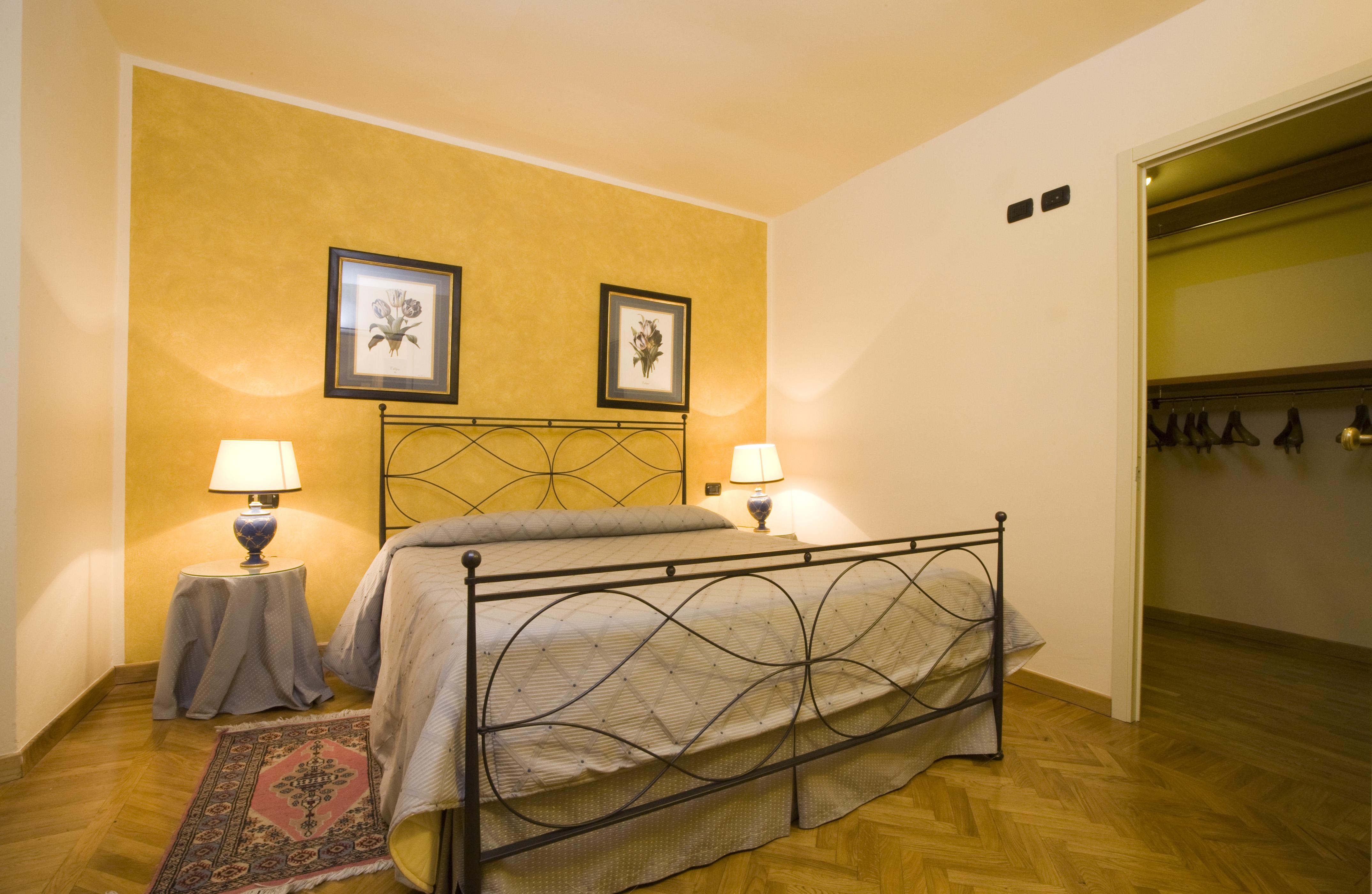 Palazzo Gamba Apartments Al Duomo Firenze Bagian luar foto