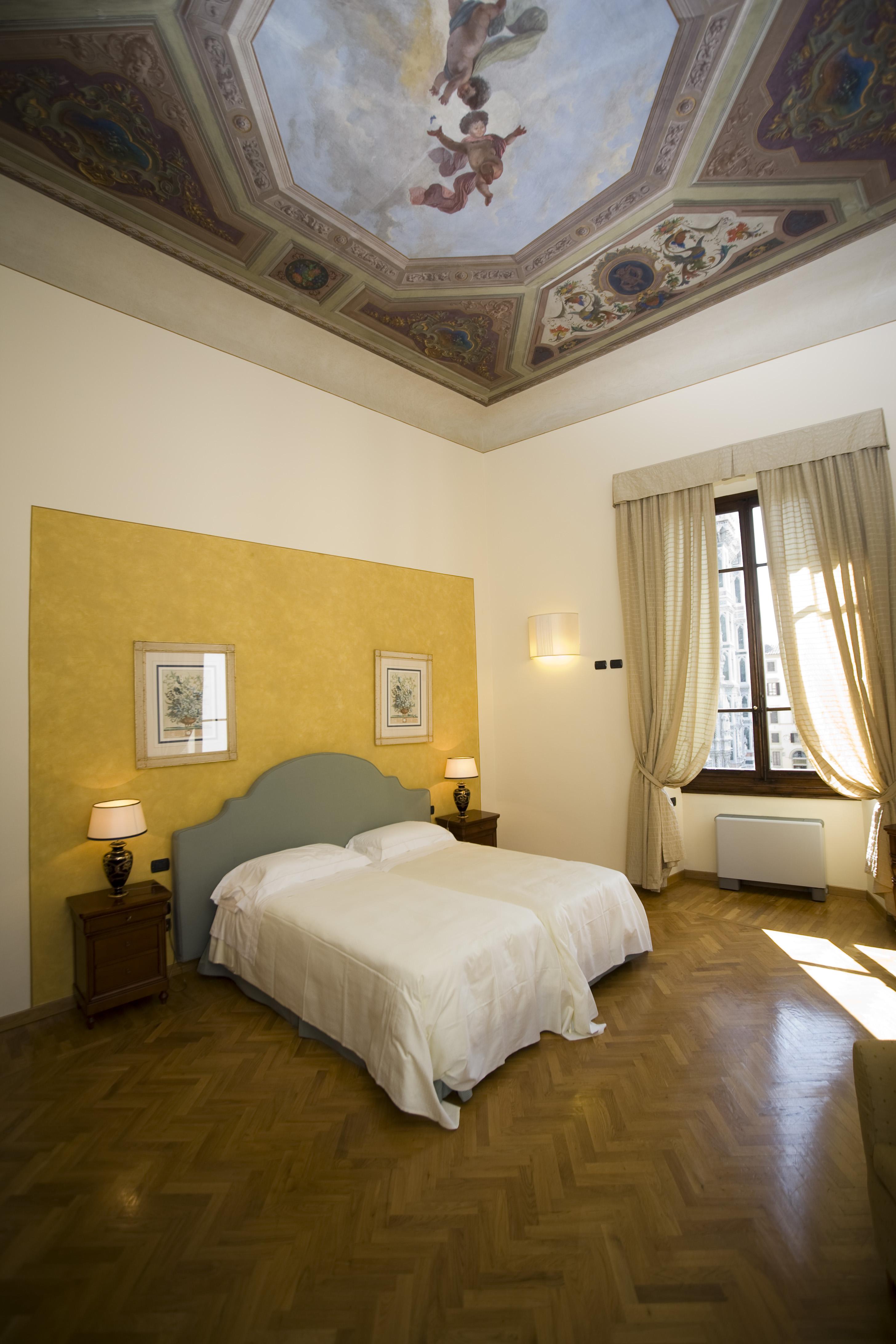 Palazzo Gamba Apartments Al Duomo Firenze Bagian luar foto