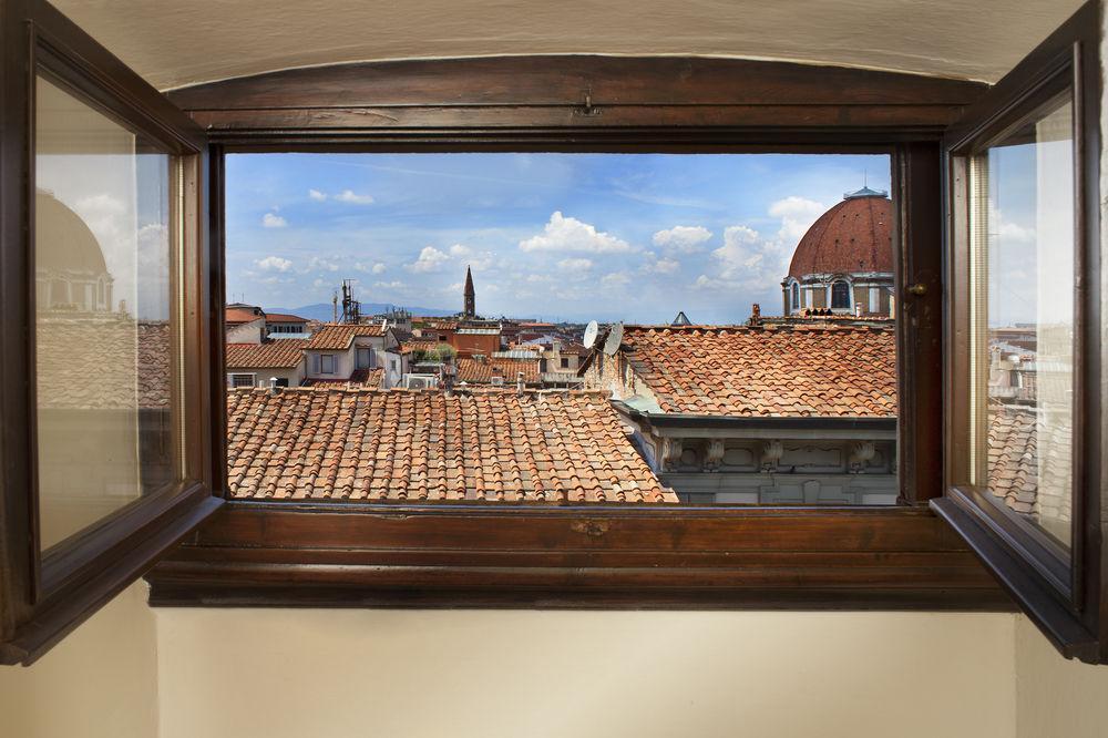 Palazzo Gamba Apartments Al Duomo Firenze Bagian luar foto