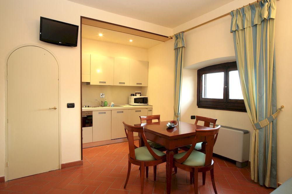 Palazzo Gamba Apartments Al Duomo Firenze Bagian luar foto