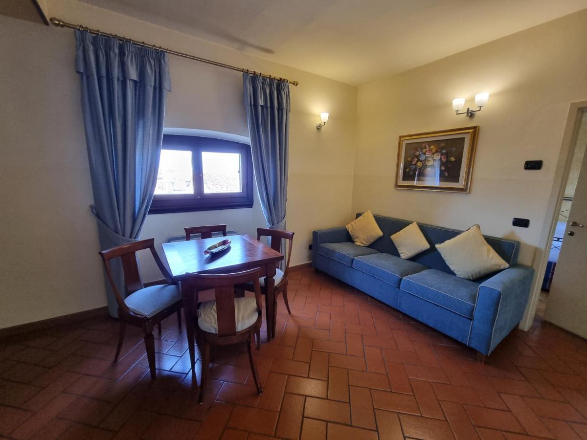 Palazzo Gamba Apartments Al Duomo Firenze Bagian luar foto