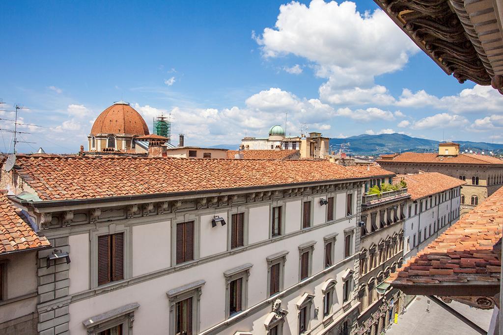 Palazzo Gamba Apartments Al Duomo Firenze Bagian luar foto