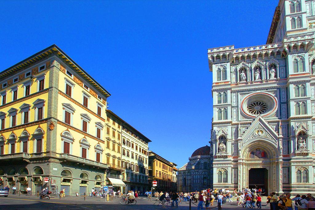 Palazzo Gamba Apartments Al Duomo Firenze Bagian luar foto