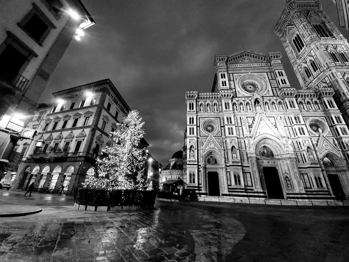 Palazzo Gamba Apartments Al Duomo Firenze Bagian luar foto